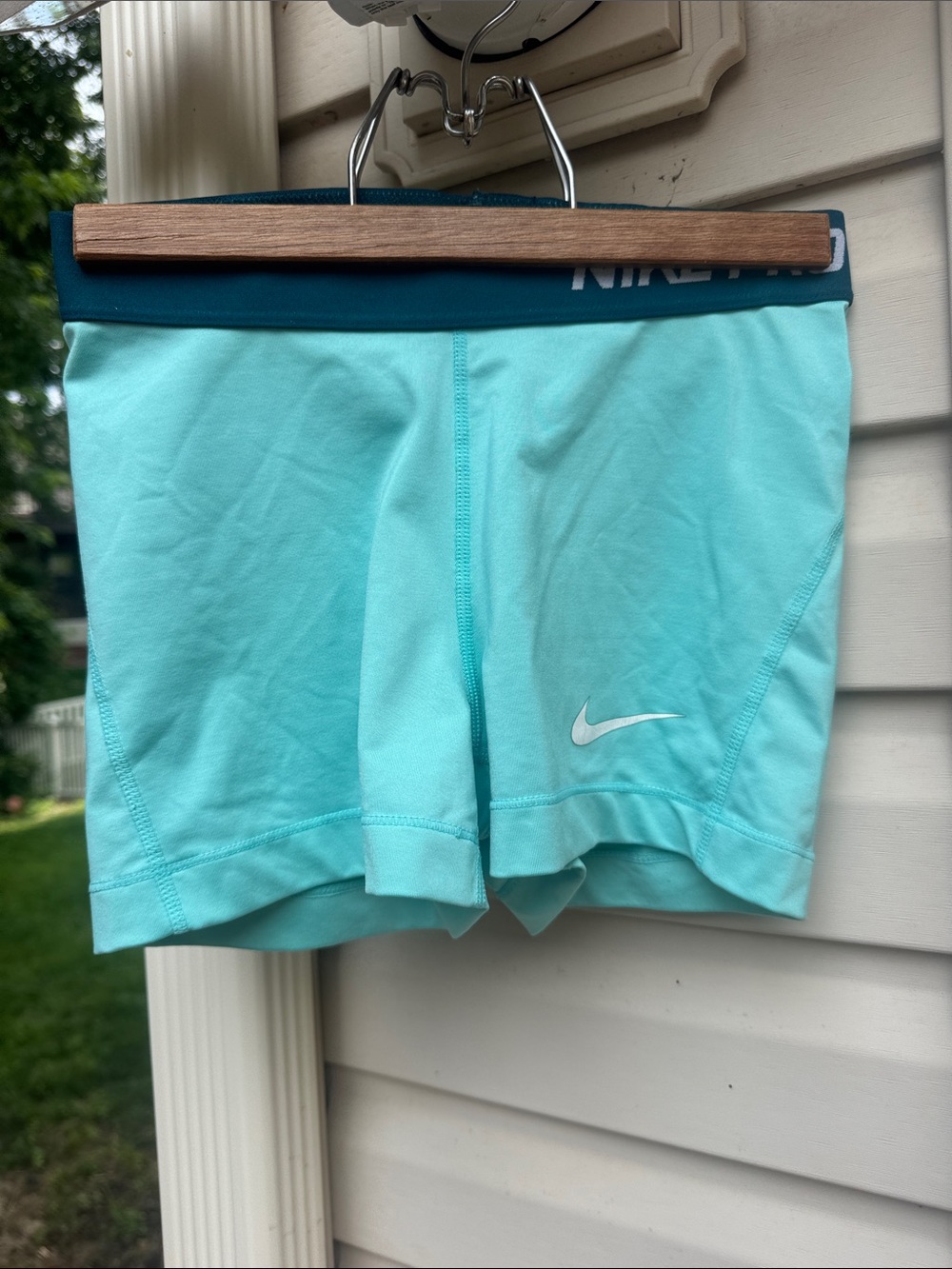 Nike Pro Aqua/Turquoise Performance Dri-FIT Shorts Small